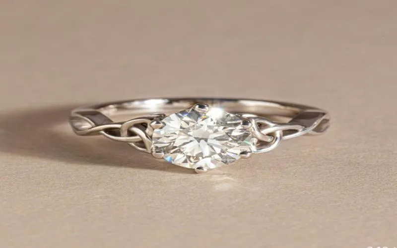 How to Choose the Perfect Three-Stone Diamond Ring