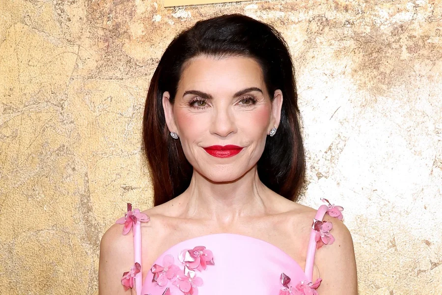 julianna margulies net worth