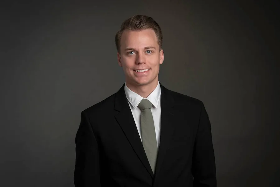 Lori Goldstein Husband Kyle Peterson